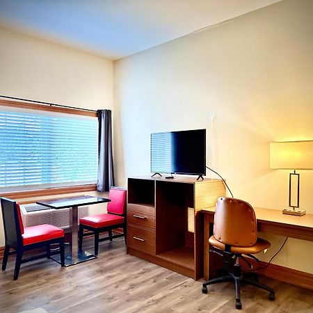Surestay Plus Hotel By Best Western Kincardine Exterior foto