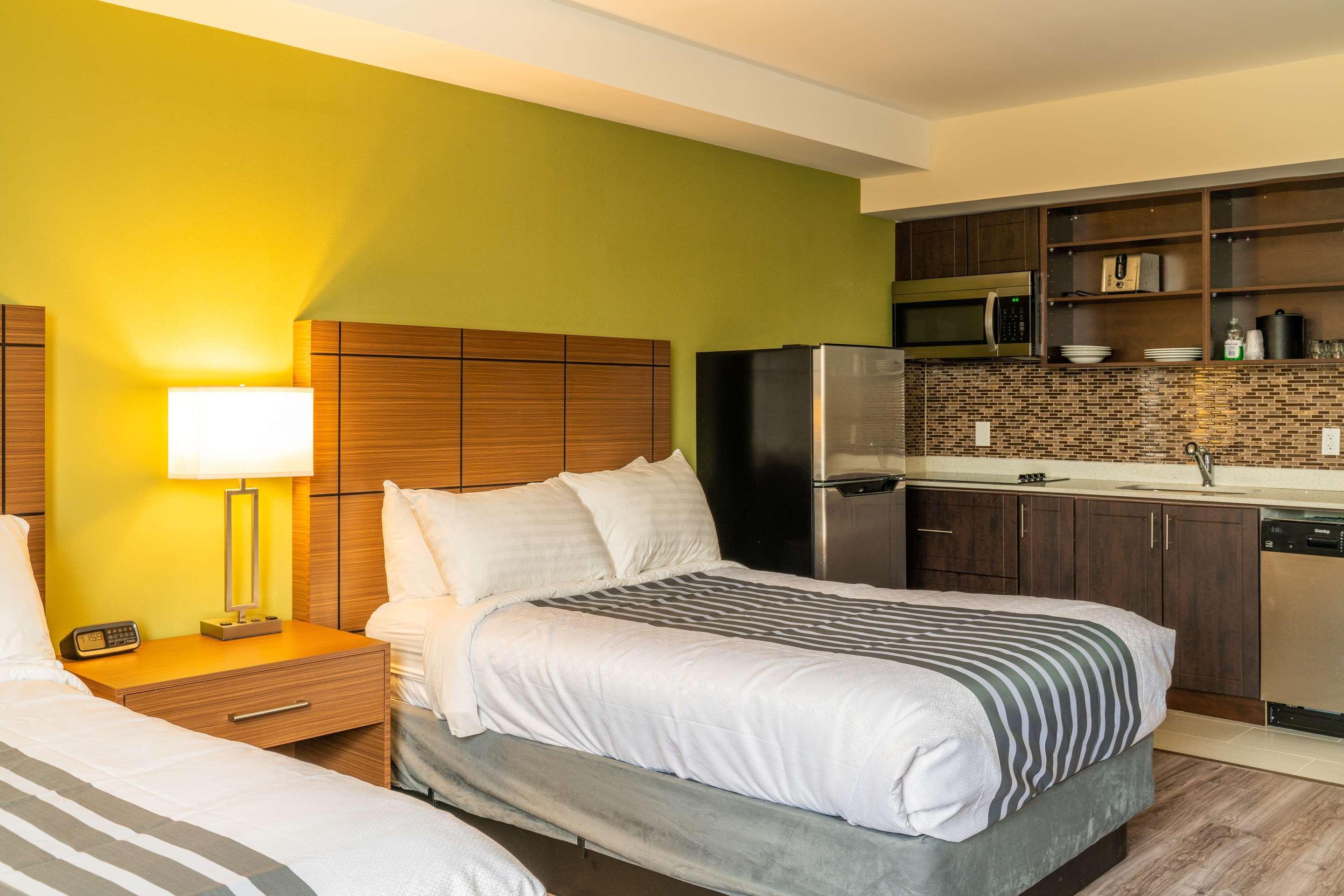 Surestay Plus Hotel By Best Western Kincardine Exterior foto