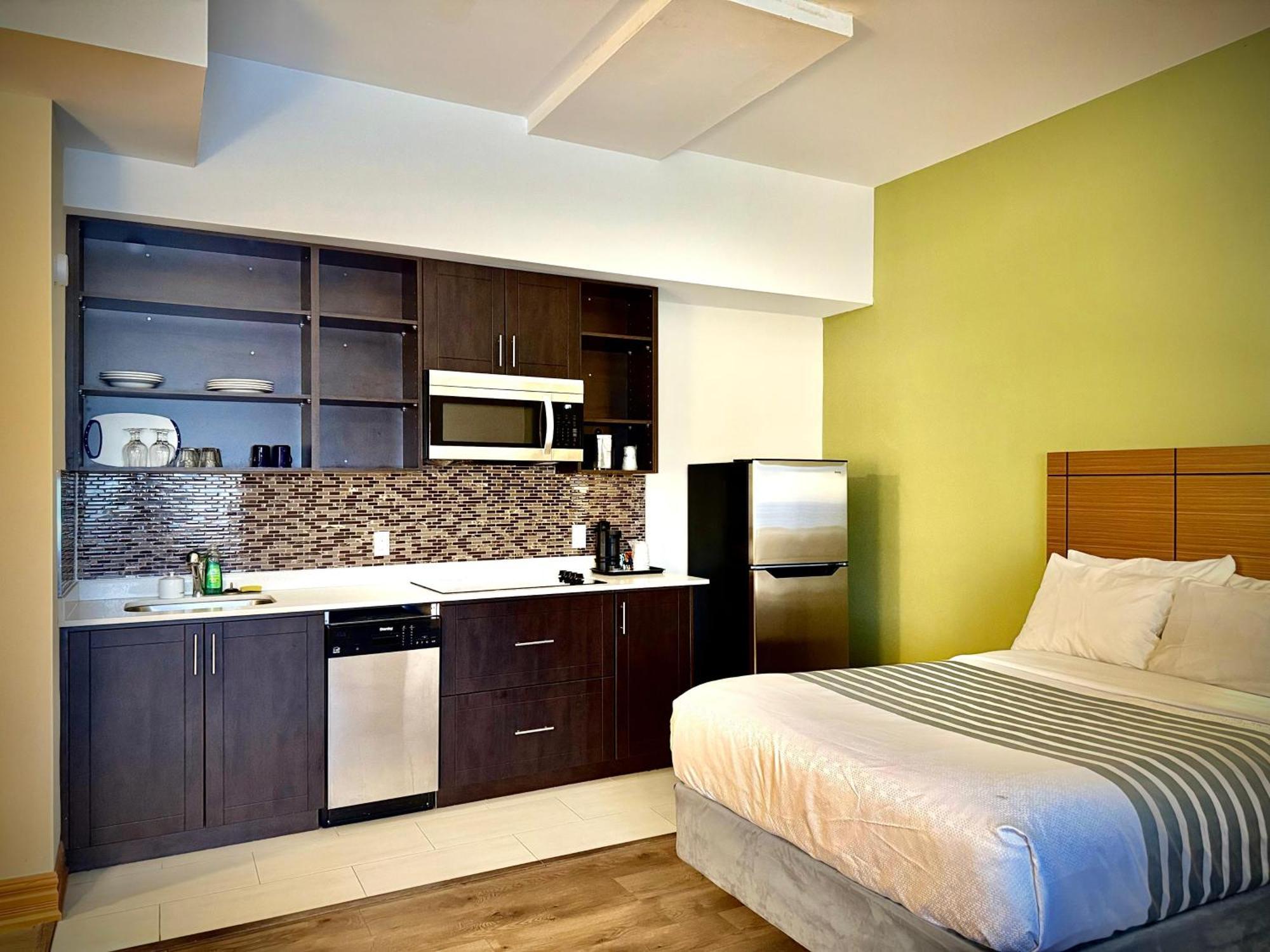 Surestay Plus Hotel By Best Western Kincardine Exterior foto