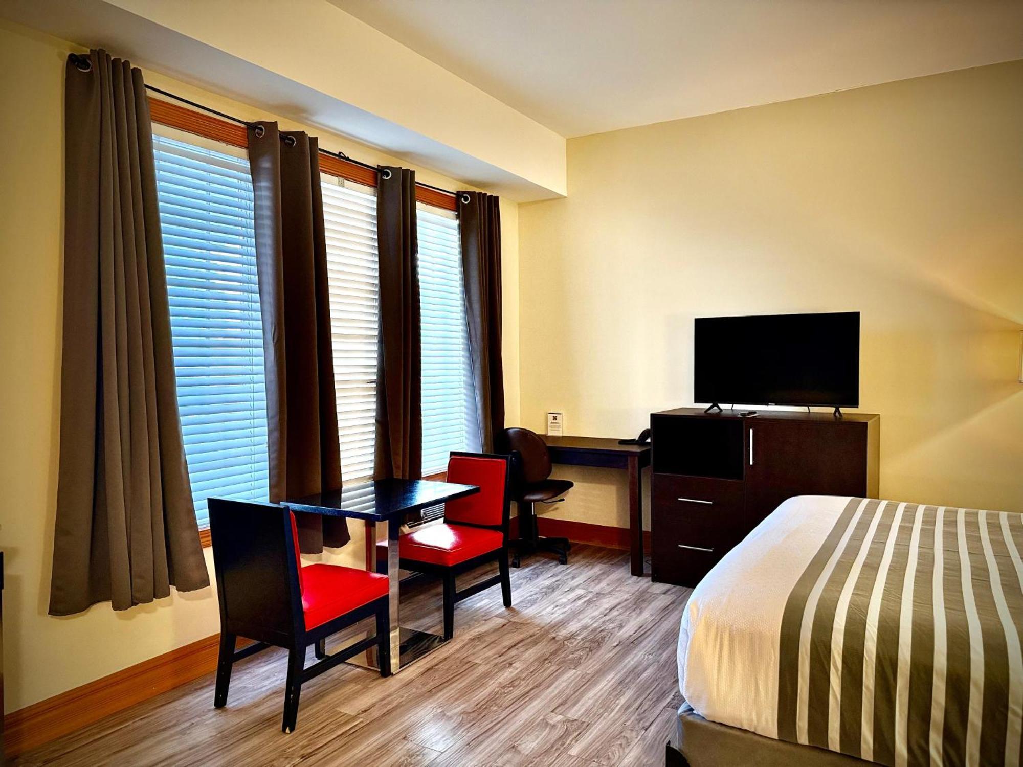 Surestay Plus Hotel By Best Western Kincardine Exterior foto